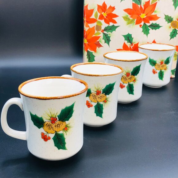Vintage Mikasa Happy Holidays Ironstone Christmas Mugs - Set of 4 - Original Box - Picture 4 of 10